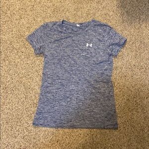 Underarmour athletic shorts sleeve shirt